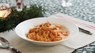 VIDEO: Shrimp Rose Pasta : 새우 듬뿍~ 쉬림프 로제 파스타  | Honeykki 꿀키