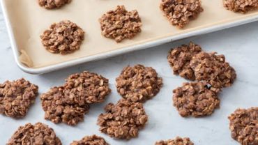 VIDEO: Holiday Dessert Recipes: Missouri Cookies – Weelicious featuring Shiksatv