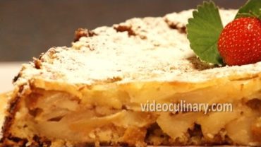 VIDEO: Easy Apple Cake (Sharlotka) Recipe – VideoCulinary.com