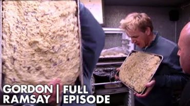 VIDEO: Gordon Ramsay Dumbfounded Over Risotto | Kitchen Nightmares FULL EPISODE