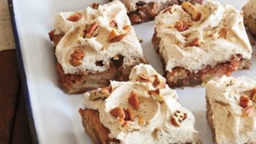 VIDEO: Fresh Apple Cake | Southern Living