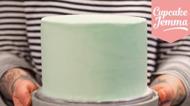 VIDEO: Masterclass: How to Decorate a Layer Cake with Smooth Buttercream Icing | Cupcake Jemma