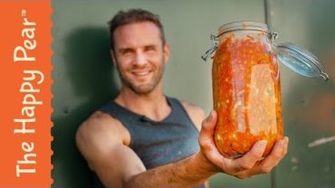 VIDEO: Vegan Kimchi | Quick Easy Fermentastic