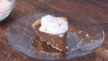 VIDEO: Hot Chocolate Pie | Southern Living