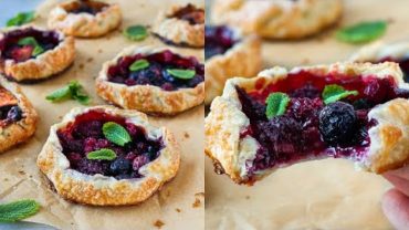 VIDEO: Mini FRUIT GALETTES | 2 yummy flavours