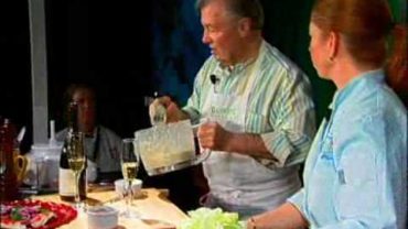 VIDEO: Jacques Pépin: Fromage Fort | Food & Wine