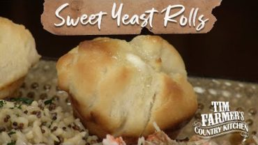 VIDEO: SWEET YEAST ROLLS | Perfect Side