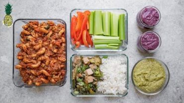 VIDEO: Easy Vegan Meal Prep For School or Work