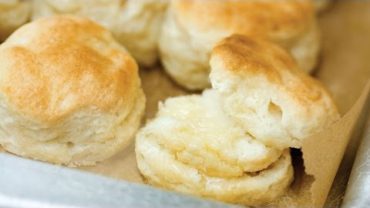 VIDEO: How To Make The World’s Best Buttermilk Biscuits | Southern Living