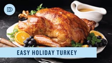 VIDEO: EASY Roast Turkey & Gravy Recipe (FOOLPROOF & JUICY!)
