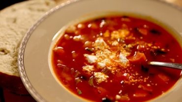 VIDEO: White Bean Soup: fasolada