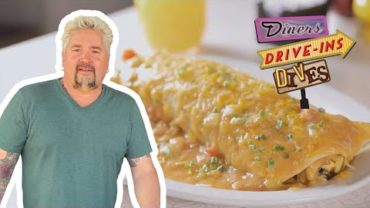 VIDEO: Guy Goes Head to Head with the Massive 72/20 Burrito | Diners, Drive-Ins and Dives | Food Network