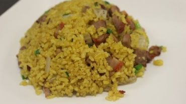 VIDEO: How to Make Yellow Fried Rice (Pork Fried Rice)