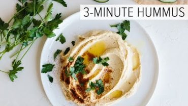 VIDEO: HOW TO MAKE HUMMUS | healthy & easy hummus recipe