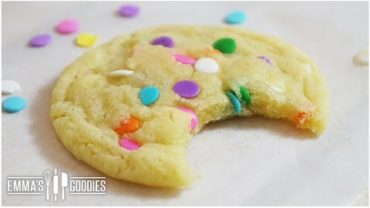 VIDEO: CHEWY Vanilla Sugar Cookie Recipe