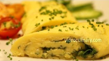 VIDEO: French Omelet with Cheese & Herbs Recipe
