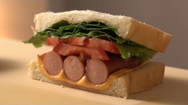 VIDEO: 소세지 샌드위치 Sausage Sandwich