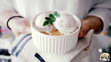 VIDEO: [Crumble pie] Cherry Cobbler & Ice cream ~*  : Cho’s daily cook