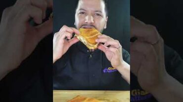 VIDEO: MEAT AND CHEESE TOAST #shorts #asmr