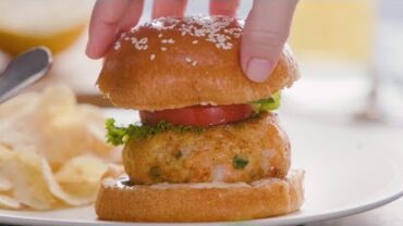 VIDEO: Shrimp Burger | Recipe | Food & Wine