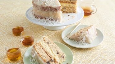 VIDEO: Japanese Fruitcake | Southern Living