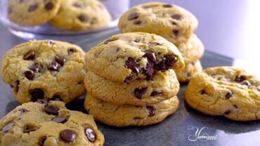 VIDEO: Chocolate chip cookies