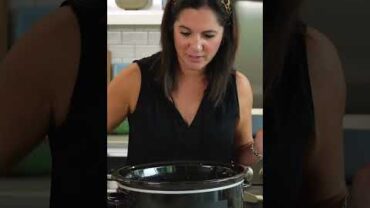 VIDEO: Amazing Slow Cooker French Toast Recipe #shorts