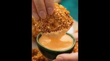 VIDEO: Crispy Vegan Quinoa Onion Rings