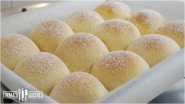 VIDEO: Fluffy Japanese Milk Bread Recipe ( The SOFTEST Dinner Rolls Recipe ) ふわふわミルクパン
