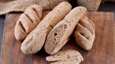 VIDEO: Gluten-Free French Bread | Baguette Recipe