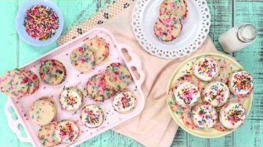 VIDEO: Funfetti Sugar Cookies | Southern Living