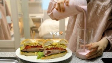 VIDEO: vlog | 홈웨어 제작 미팅 전👚 살구잼 만들어서 베이글 샌드위치, 하트맛살전 도시락, 양배추김치