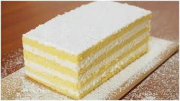 VIDEO: Easy 10 Minute Vanilla Cake Recipe | NO CAKE PAN REQUIRED !