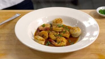 VIDEO: Emeril’s Easy Barbecue Shrimp | Southern Living
