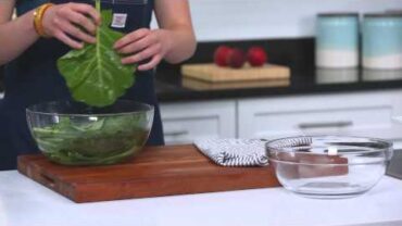VIDEO: The Best Way to Clean Collards | Southern Living