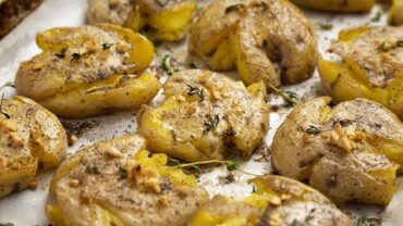 VIDEO: Roasted Lemony Greek Potatoes: The BEST Smashed Potatoes Recipe