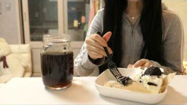 VIDEO: vlog | 여전히 잘 챙겨먹는 집순이 대학생의 자취 브이로그 🛁(냉면,호박잎,열무비빔밥,사과당근쥬스,키위쥬스)