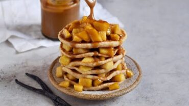 VIDEO: Apple Cinnamon Pancakes (Gluten-Free, Vegan)