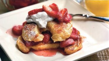 VIDEO: Croissant French Toast | Southern Living