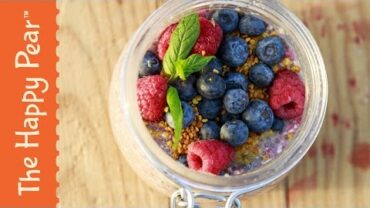 VIDEO: How to make The ultimate Chia Seed Pudding – high in protein and great for recovery