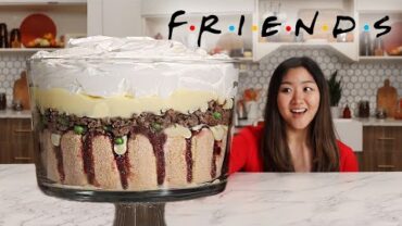 VIDEO: I Tried To Make The Famous Thanksgiving Trifle From Friends