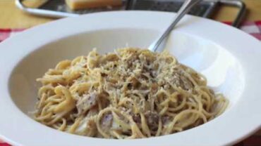 VIDEO: Food Wishes Recipes – Spaghetti alla Carbonara Recipe – Pasta Carbonara