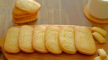 VIDEO: 버터쿠키 만들기 (4가지 재료) | 사르르~녹는! 달달~한! 버터쿠키 레시피 | Butter cookies