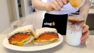 VIDEO: 🥕 vlog | 당근라페 샌드위치와 라구파스타, 간식으로 스콘 먹고 출근하는 자취생 일상