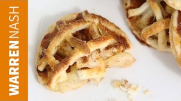 VIDEO: Apple Pie Cookies Recipe – Caramel filled tasty treats – Recipes by Warren Nash