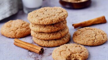 VIDEO: Vegan Snickerdoodles 🍪 Soft, Gluten-Free Cookies (Easy Recipe)