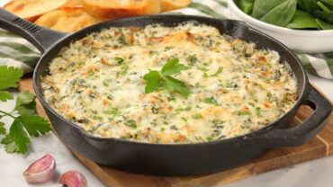 VIDEO: Spinach & Artichoke Dip | Easy & Impressive Holiday Appetizer