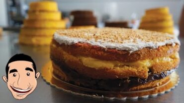 VIDEO: PIZZA DOLCE ABRUZZESE | 3 Layered Sponge Cake Recipe (Wedding Cake) | Christmas Recipes