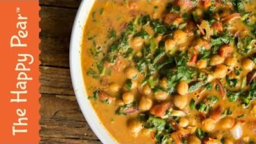 VIDEO: Chickpea Curry  – 5 Minute Dinner