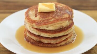 VIDEO: Fluffy Almond Pancakes | Gluten-Free & Keto Recipe